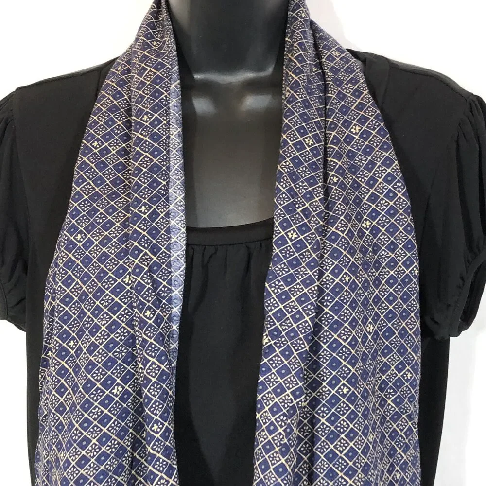Vintage navy blue